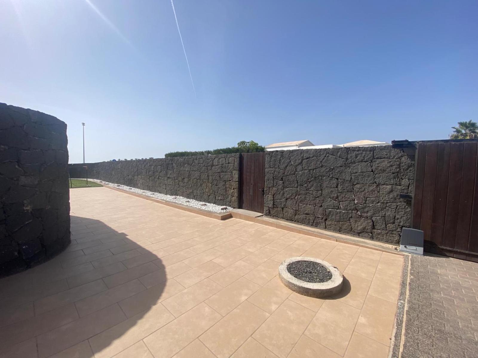 Villa Abuelo Paco - Private Heated Pool Playa Blanca  Exterior photo