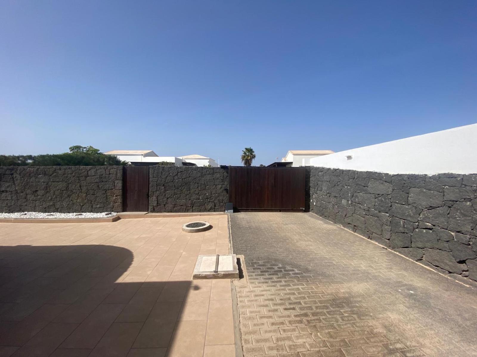 Villa Abuelo Paco - Private Heated Pool Playa Blanca  Exterior photo
