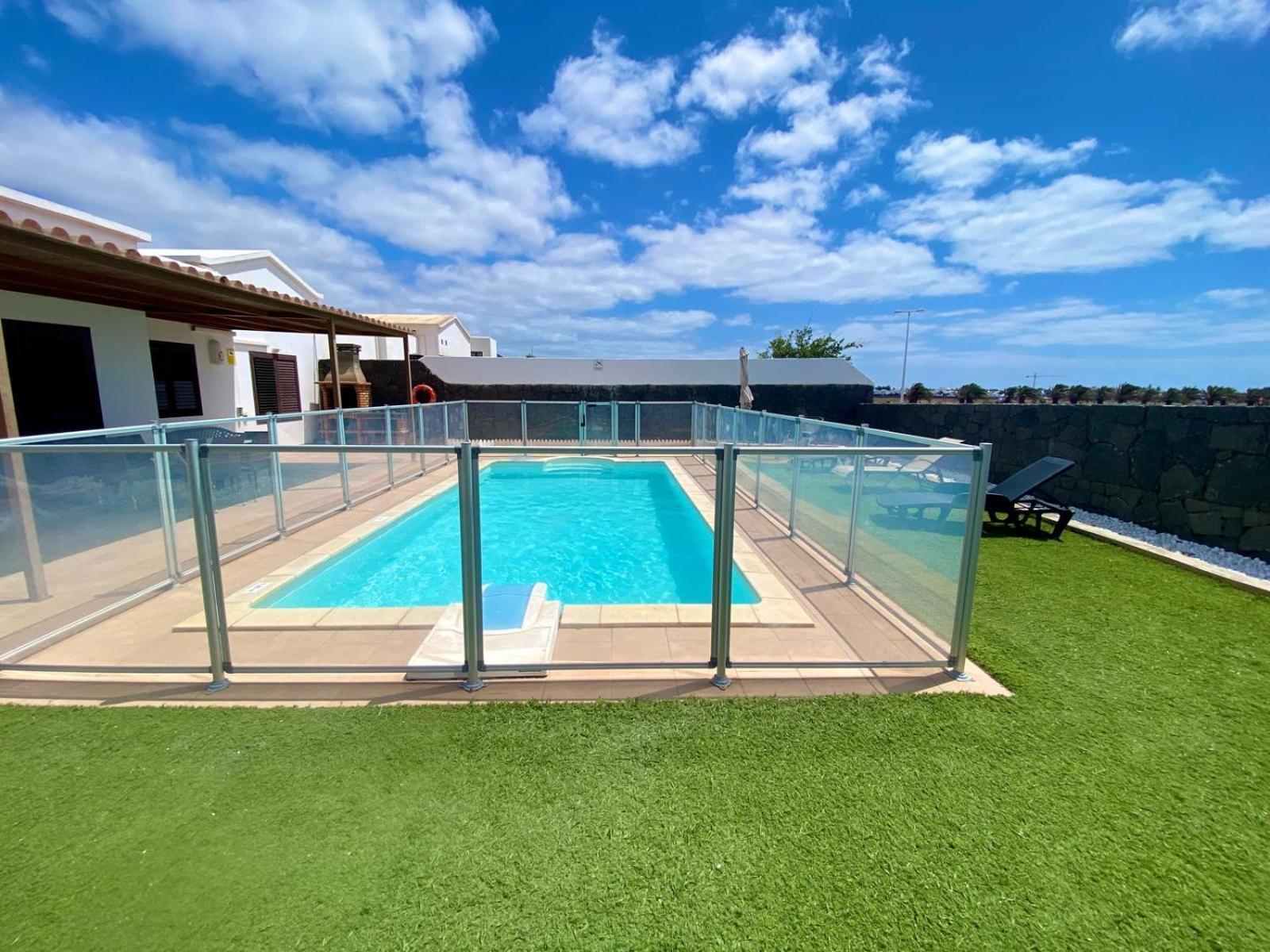 Villa Abuelo Paco - Private Heated Pool Playa Blanca  Exterior photo