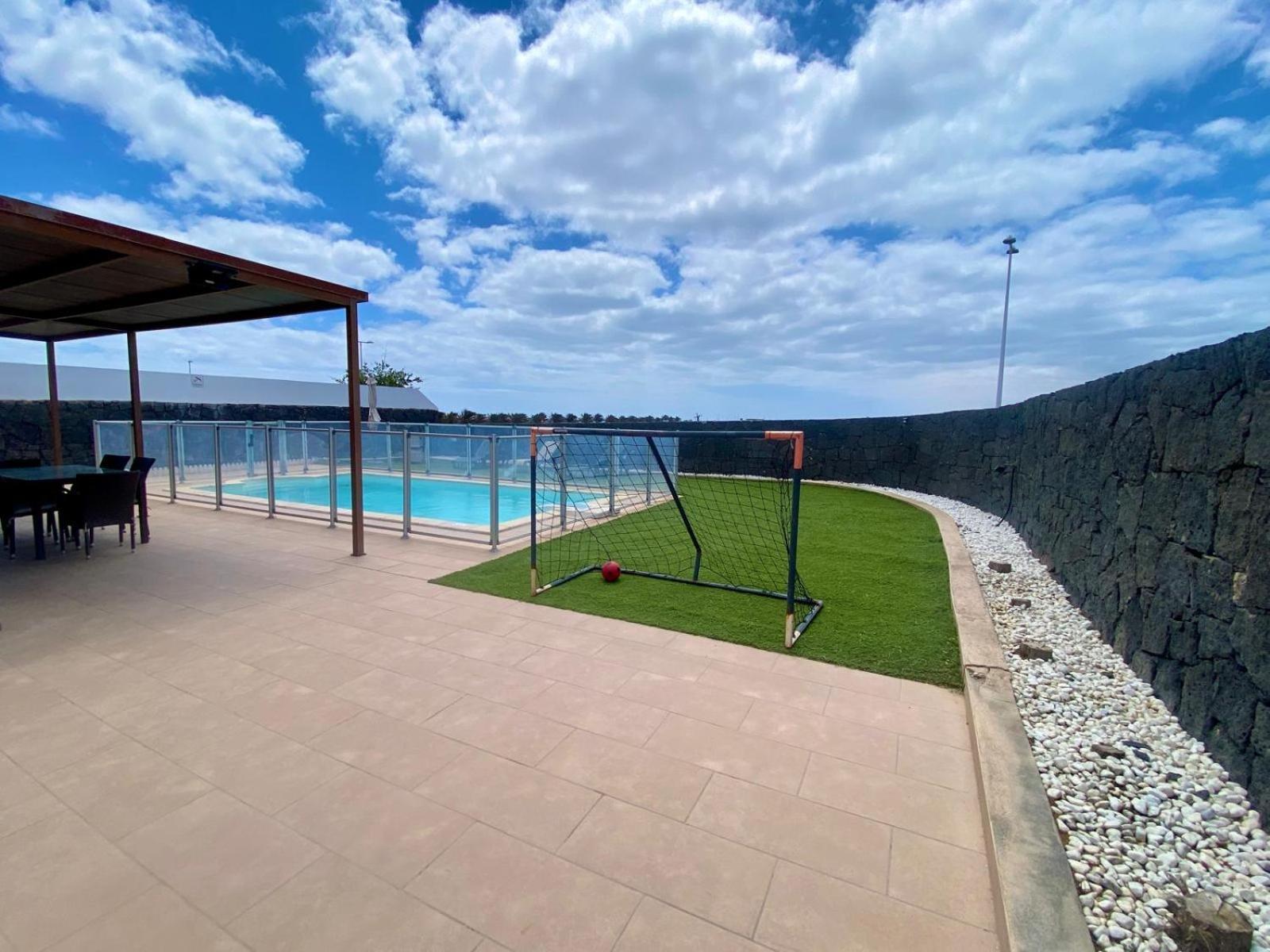 Villa Abuelo Paco - Private Heated Pool Playa Blanca  Exterior photo