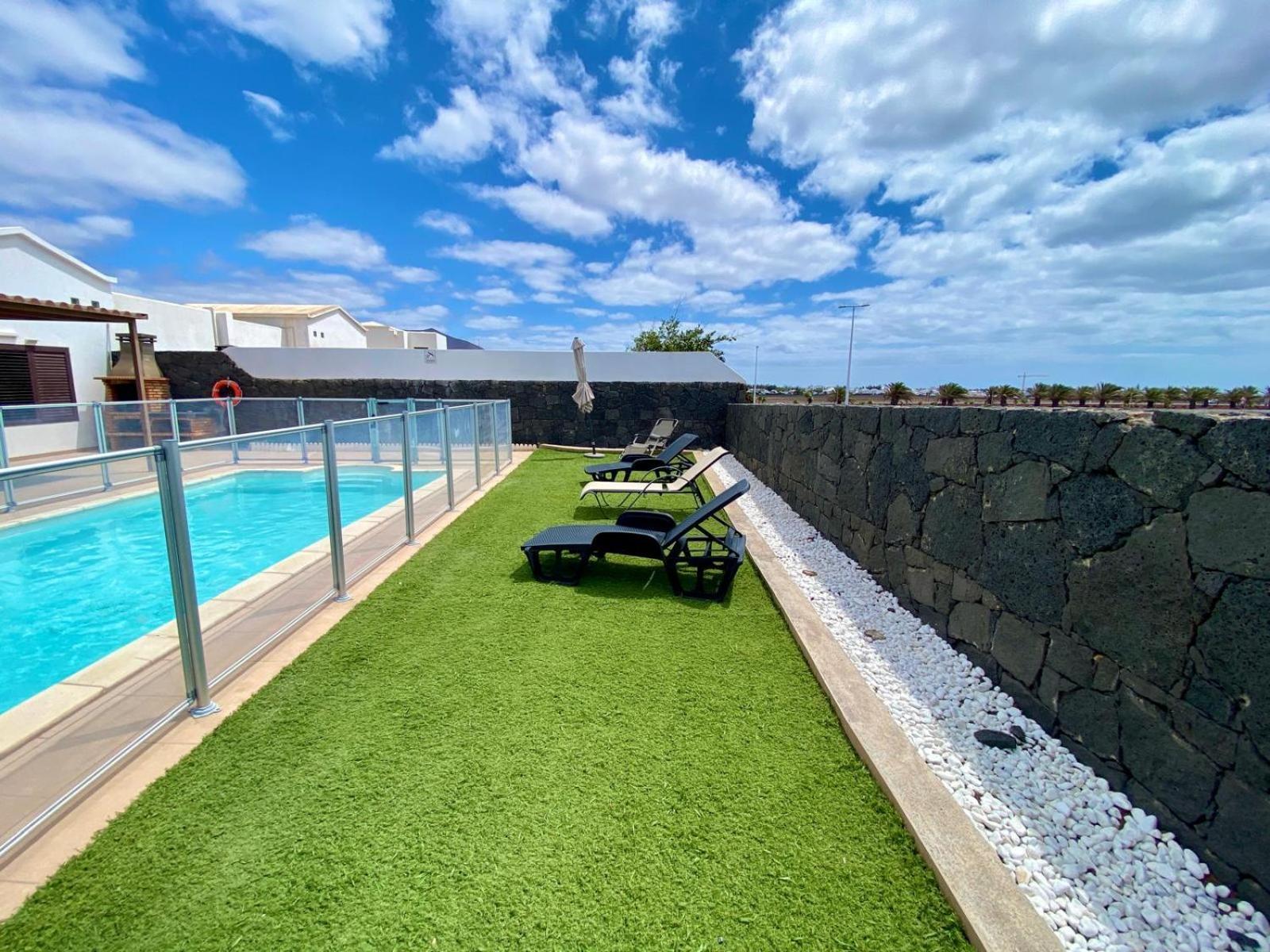 Villa Abuelo Paco - Private Heated Pool Playa Blanca  Exterior photo